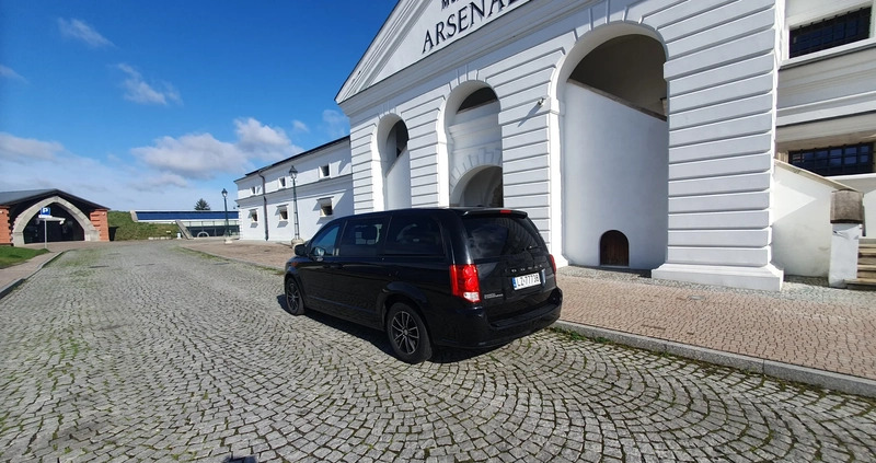 Dodge Grand Caravan cena 49900 przebieg: 255000, rok produkcji 2015 z Zamość małe 37